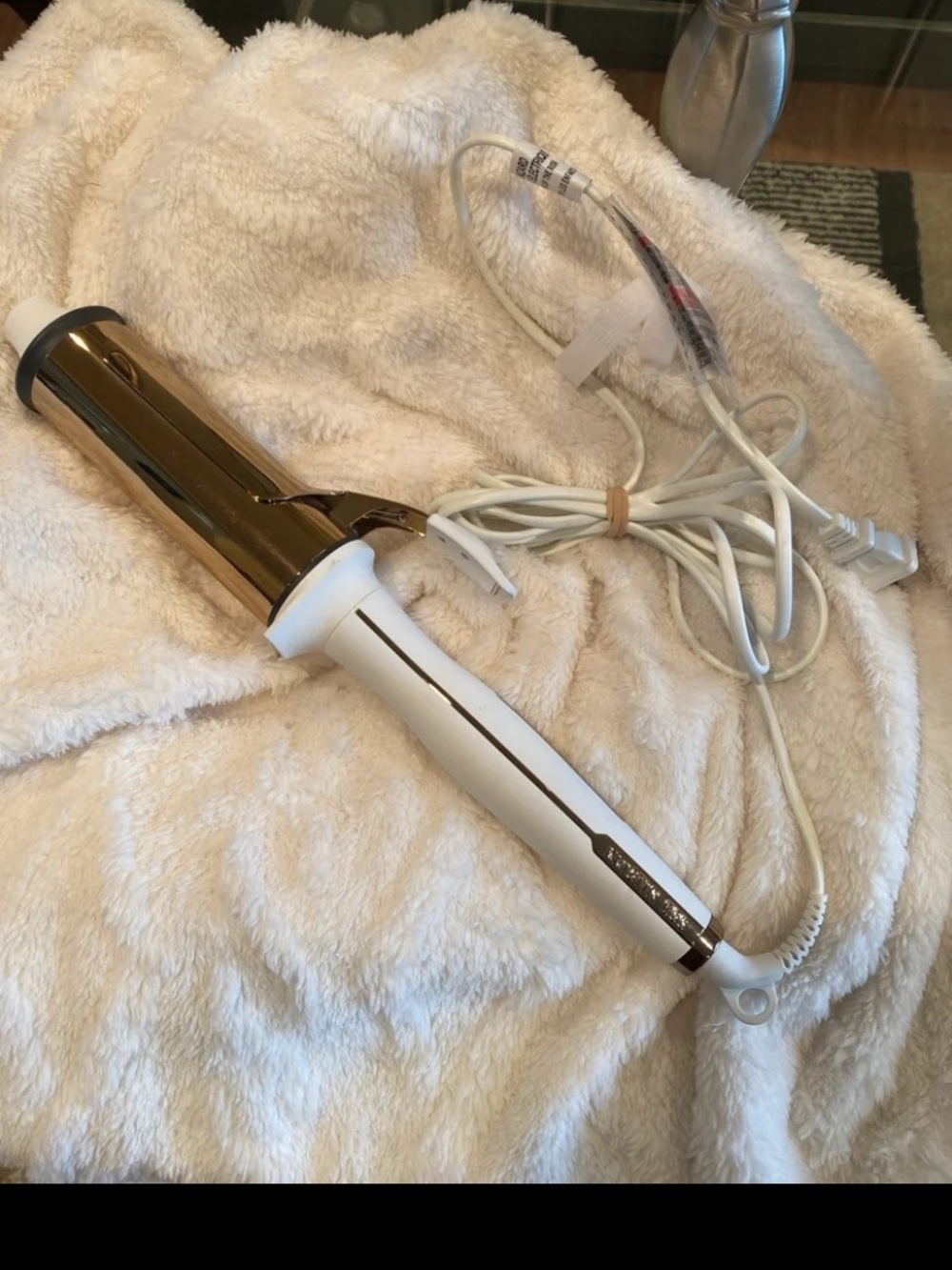 Kristin Ess 2” Barrel White and Gold Curling Iron